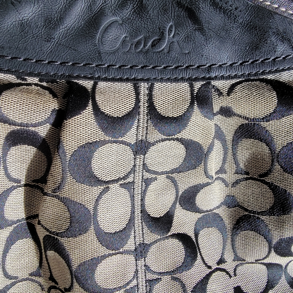 Coach handbag - Picture 2 of 5